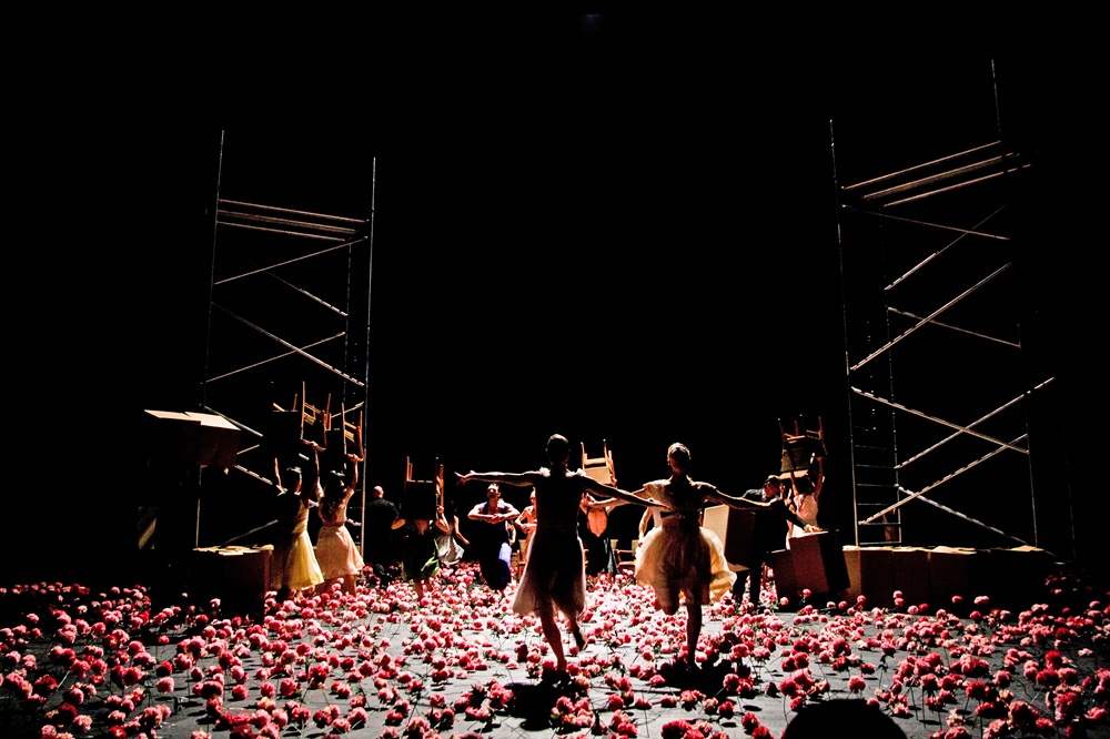 Pina Bausch’s Nelken (Carnations) returns to Sadler’s Wells Theatre this February